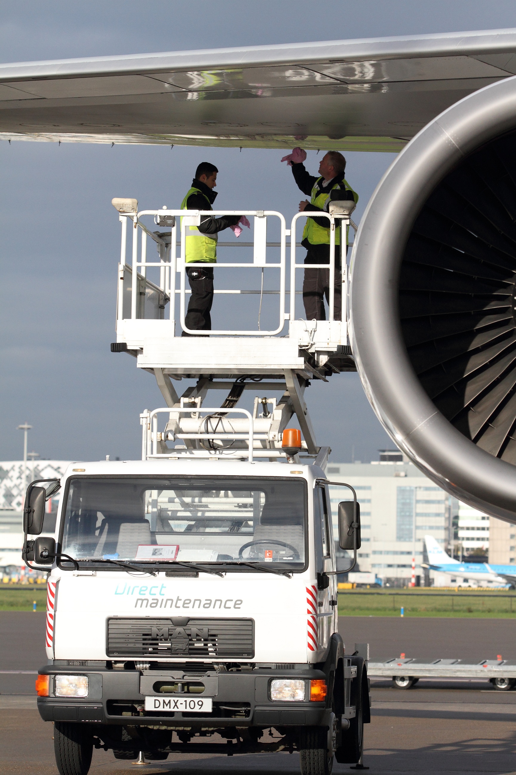 333���� - ��̬�ȵ������Ż�