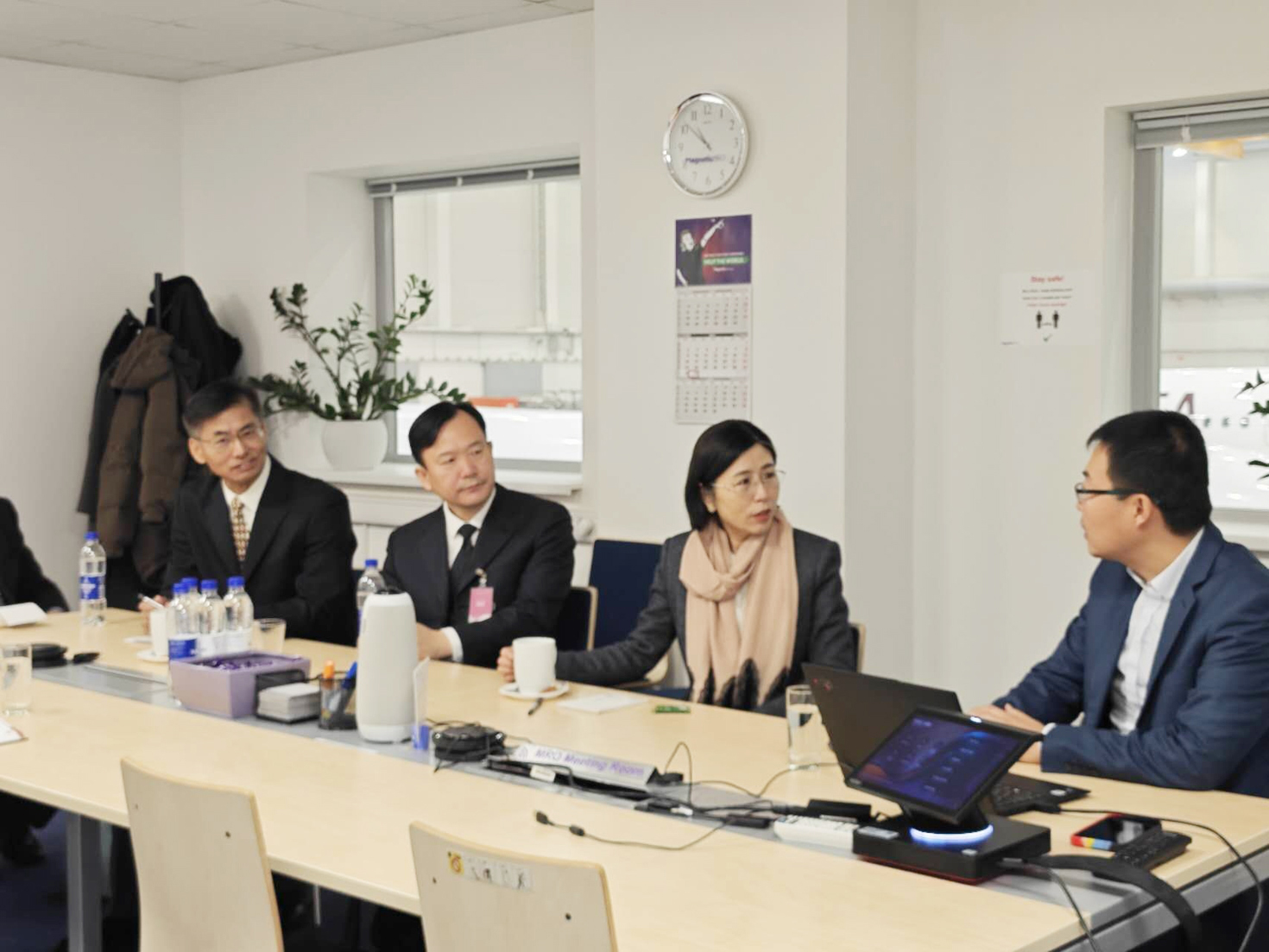 333���� - ��̬�ȵ������Ż�